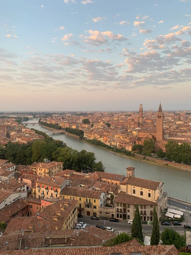 Panorama da Castel San Pietro